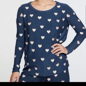 Chaser Hearts Sweatshirt size MEDIUM